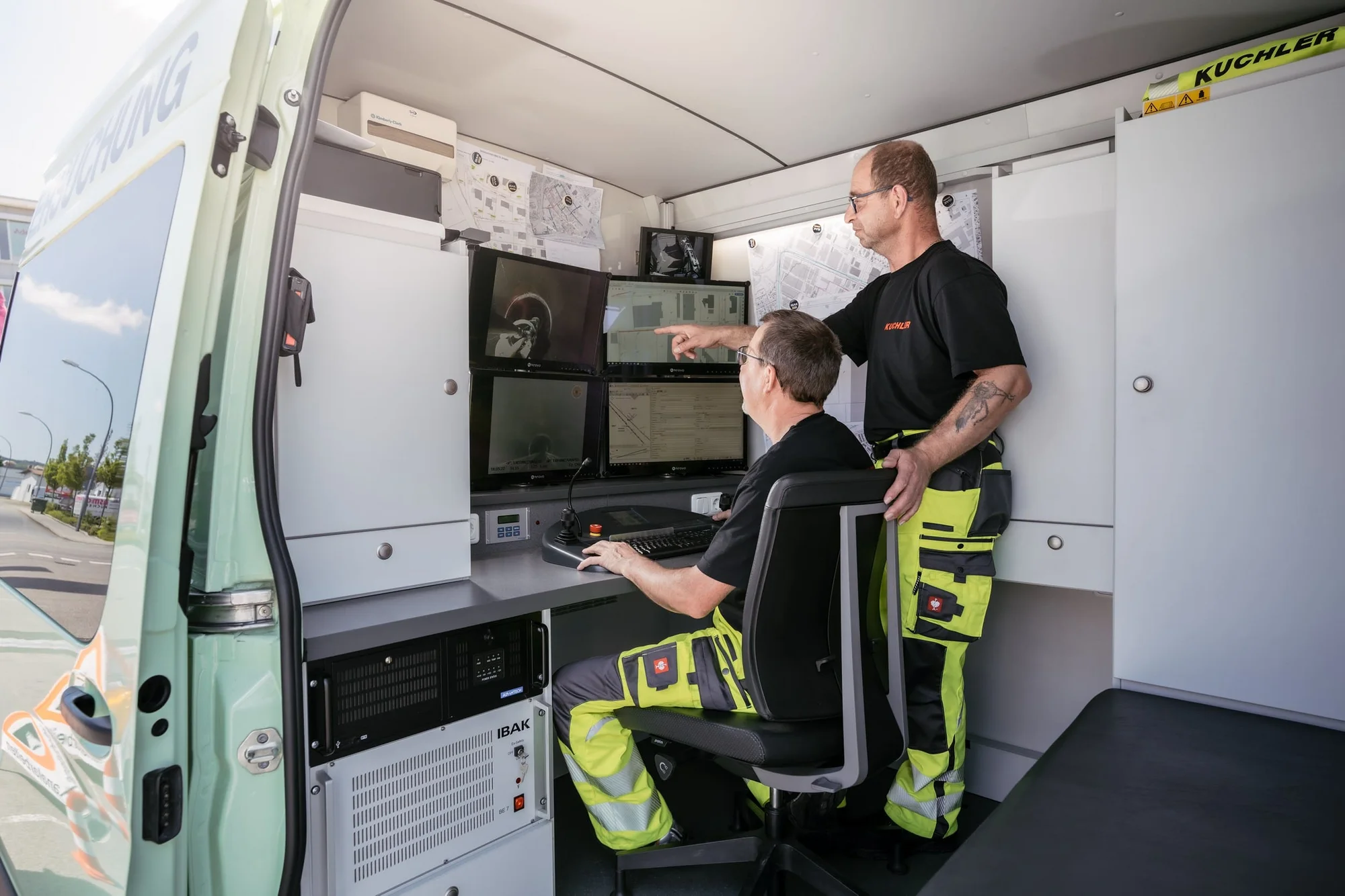 Saugbaggerarbeiten mit moderner Technik